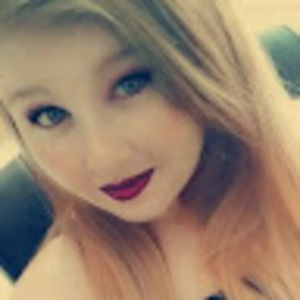 Meet your Posher, Leanna